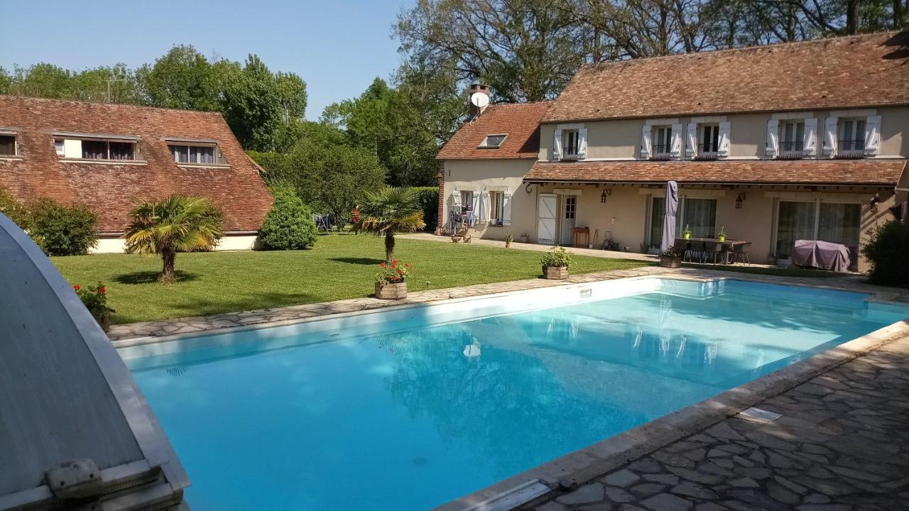 Villa Dikaria Montacher Exterior photo